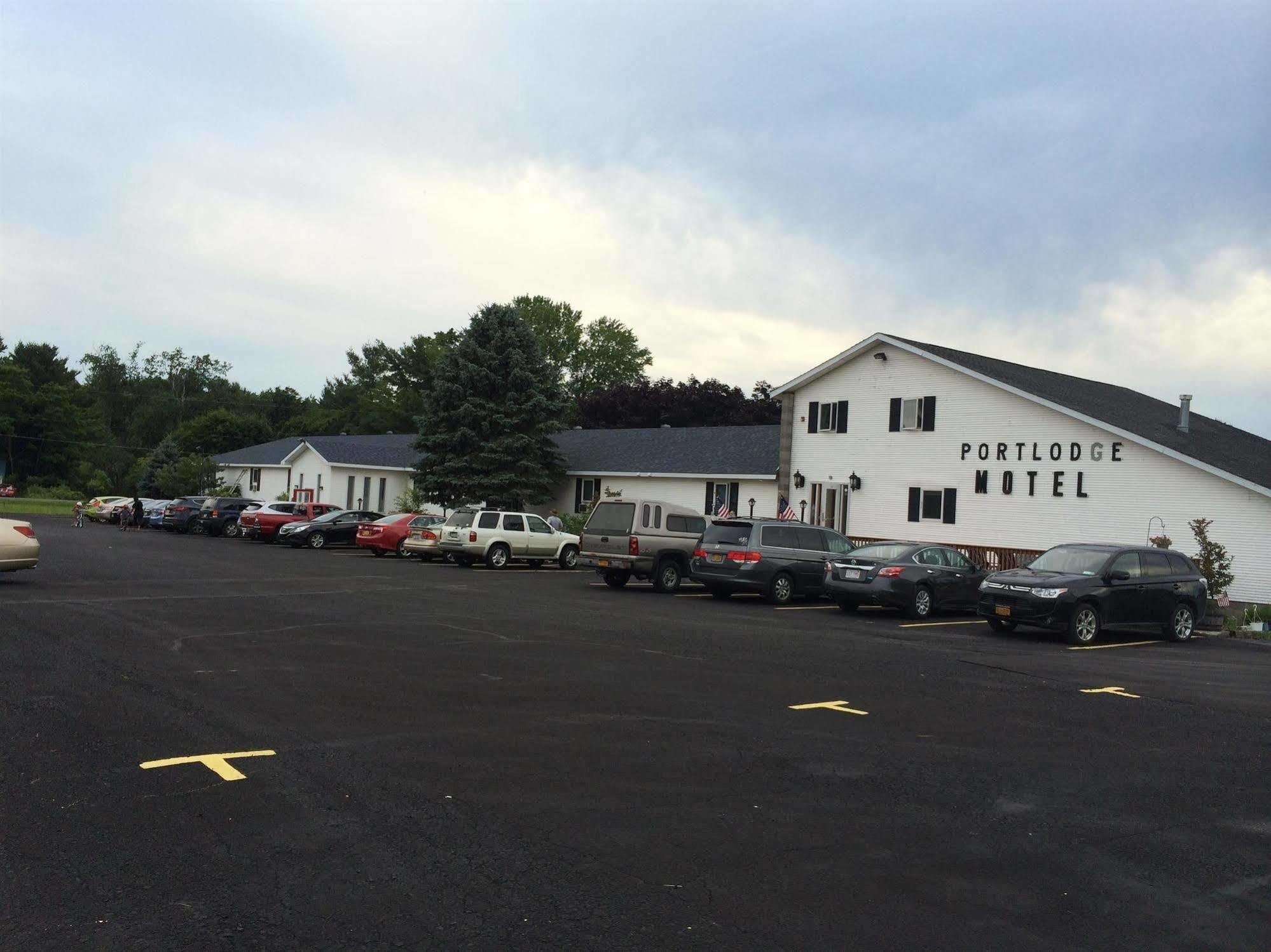 Motel Port